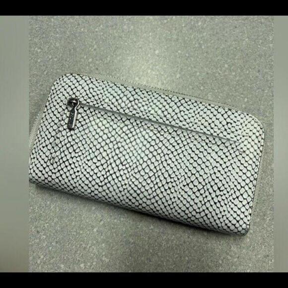 PRUNE Leather Wallet Snakeskin White Handmade Made by Hand - Picture 7 of 7